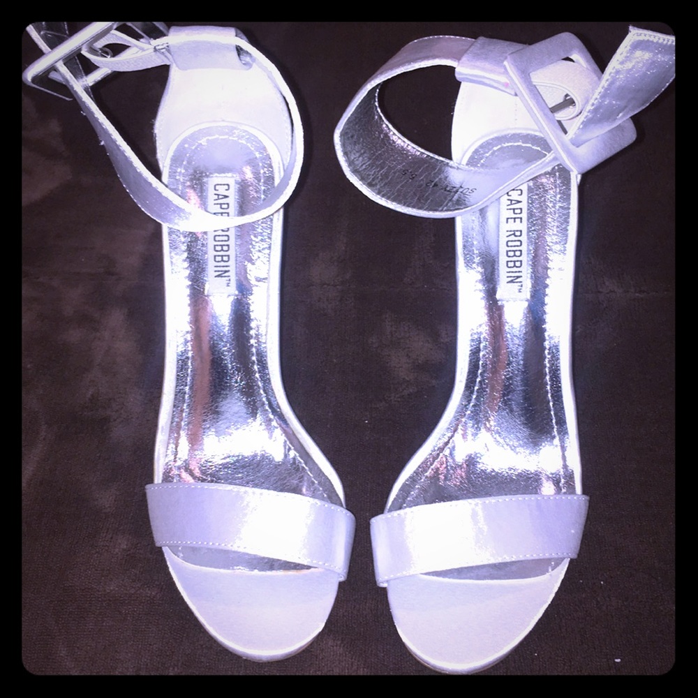 High heels 👠